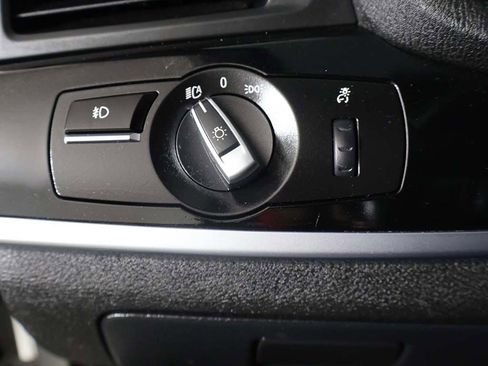Used 2018 BMW X4 xDrive28i AWD/4WD image 32