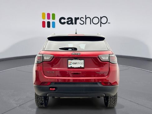 Used 2025 Jeep Compass Trailhawk w/ Trailhawk Elite Group image 4