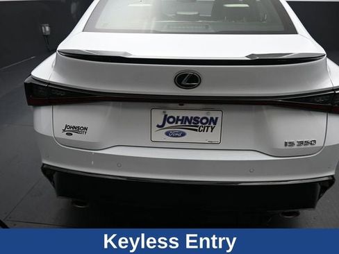 Used 2022 Lexus IS 350 F Sport image 21