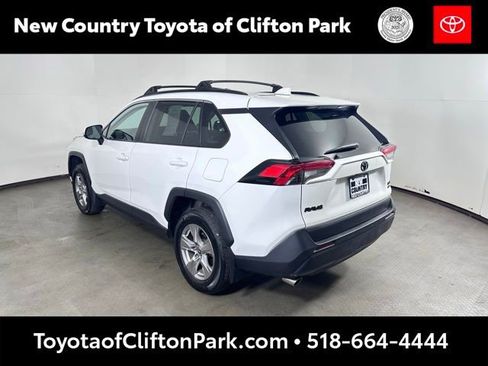 Used 2025 Toyota RAV4 XLE w/ Convenience Package AWD/4WD image 5