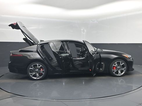 Certified 2021 Kia Stinger GT2 image 62
