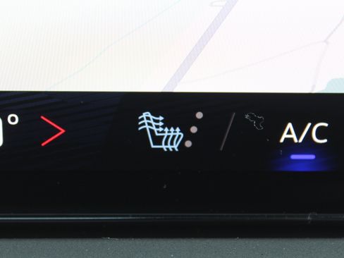 New 2026 Chevrolet Traverse LT image 12