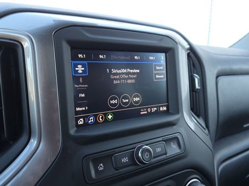 Used 2024 Chevrolet Silverado 1500 Custom image 21