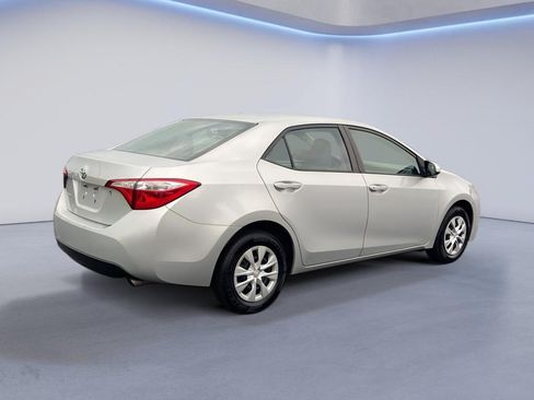 Used 2016 Toyota Corolla L FWD image 6