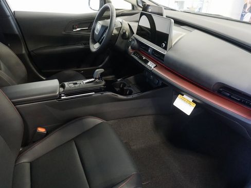 New 2026 Toyota Prius Plug-In Hybrid image 28