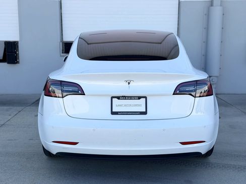 Used 2018 Tesla Model 3 Long Range RWD image 4