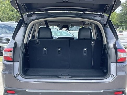 Certified 2025 Honda Pilot Touring image 31