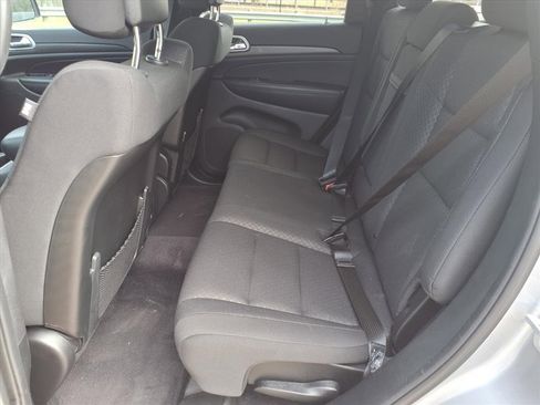 Used 2018 Jeep Grand Cherokee Laredo image 21