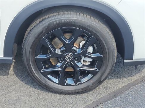 Used 2025 Honda HR-V Sport image 8