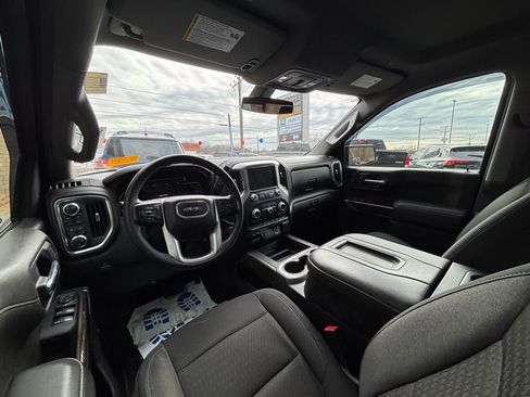 Used 2022 GMC Sierra 1500 Elevation w/ Preferred Package image 11