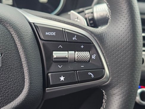 New 2026 Genesis G70 2.5T image 33