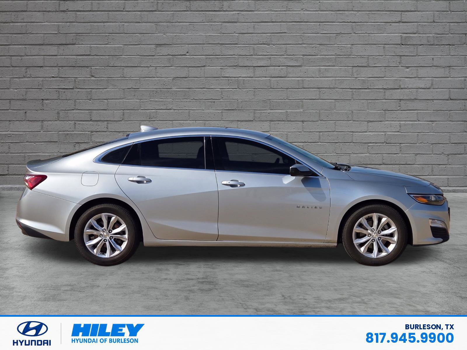 Used 2020 Chevrolet Malibu LT FWD image 3