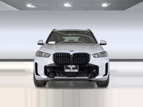 Used 2026 BMW X5 sDrive40i w/ M Sport Package RWD image 5