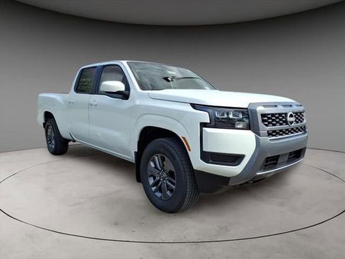 New 2026 Nissan Frontier SV w/ All-Weather Content Package image 10