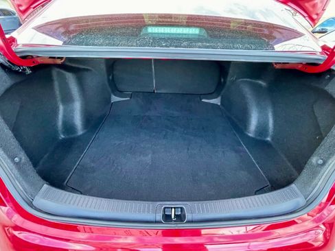 Used 2024 Toyota Corolla LE image 38