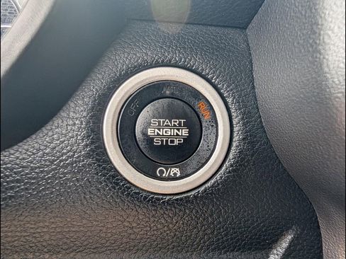 Used 2020 RAM 1500 Big Horn RWD image 8