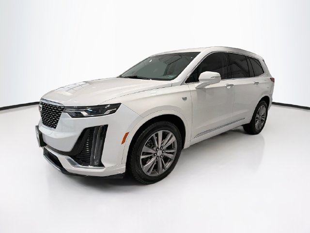 Used 2024 Cadillac XT6 Premium Luxury AWD/4WD image 3