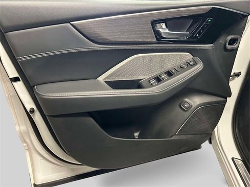 Certified 2023 Acura MDX SH-AWD w/ Advance Package image 12