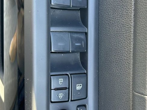 Used 2022 Toyota Tundra Limited image 24