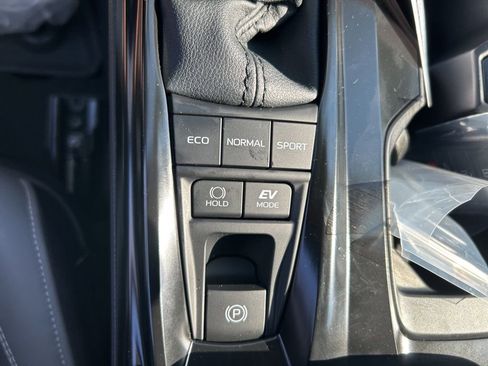 New 2026 Toyota Camry SE image 7