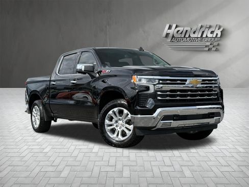 Used 2026 Chevrolet Silverado 1500 LTZ AWD/4WD image 2