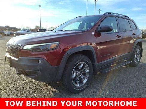 Used 2019 Jeep Cherokee Trailhawk w/ Cold Weather Group image 1