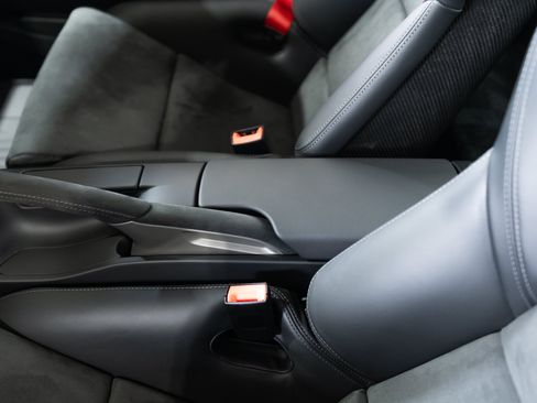 Used 2011 Porsche 911 GT3 RS RWD image 33