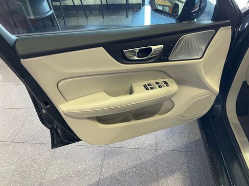 Used 2025 Volvo S60 T8 Ultra w/ Climate Package image 24