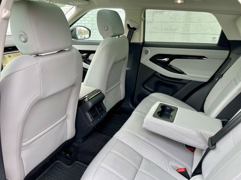 Certified 2024 Land Rover Range Rover Evoque S image 30