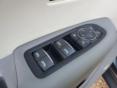 Certified 2023 Cadillac XT5 Premium Luxury image 17