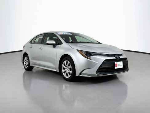 Certified 2024 Toyota Corolla LE FWD image 1