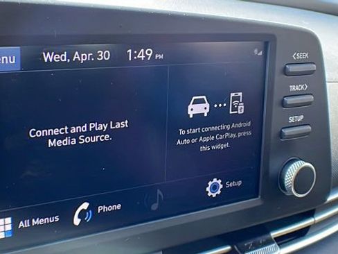 Used 2022 Hyundai Elantra SEL w/ Preferred Accessory Package image 15