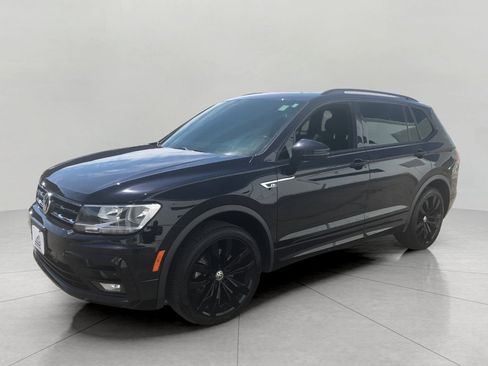 Used 2021 Volkswagen Tiguan SE R-Line image 11