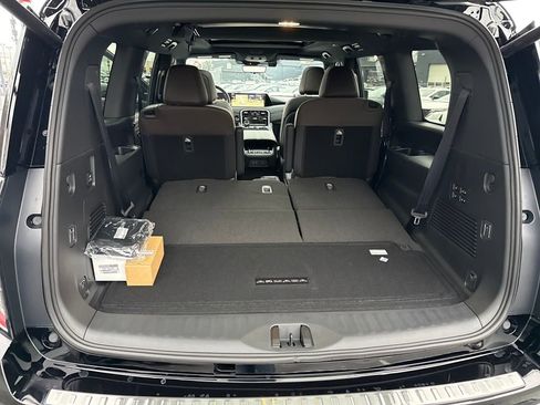 New 2026 Nissan Armada Platinum w/ Convenience Package AWD/4WD image 23