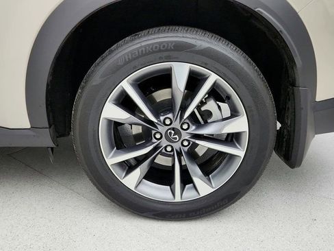 Used 2024 INFINITI QX60 Luxe w/ Vision Package image 9