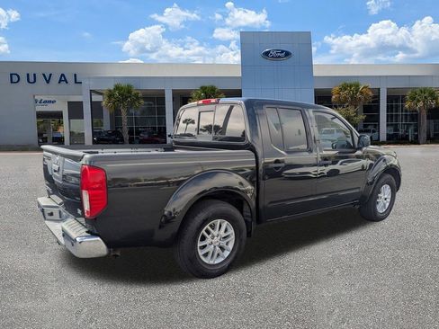 Used 2019 Nissan Frontier SV w/ Value Truck Package image 4