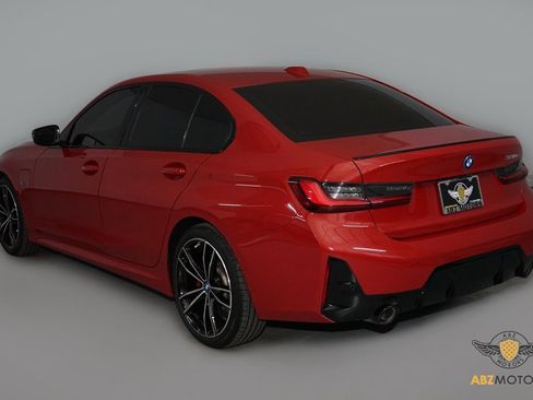 Used 2023 BMW 330e w/ M Sport Package image 7