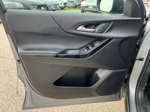 Used 2025 Chevrolet Equinox LT AWD/4WD image 15
