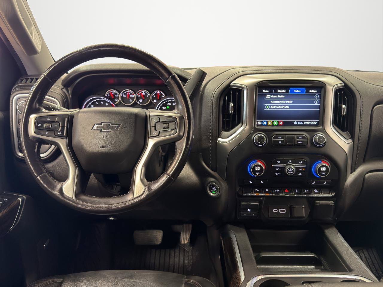 Used 2020 Chevrolet Silverado 1500 RST AWD/4WD image 20