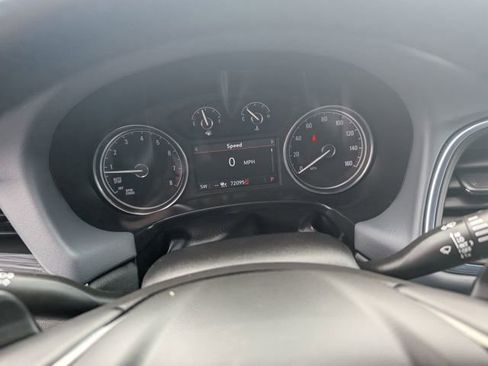 Used 2024 Buick Enclave Essence w/ Sport Touring Edition image 20