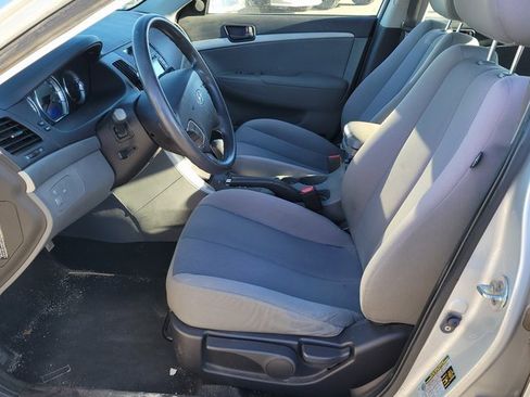 Used 2010 Hyundai Sonata GLS image 6
