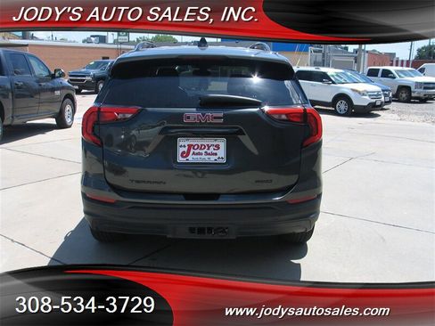 Used 2020 GMC Terrain SLE w/ Elevation Edition AWD/4WD image 31