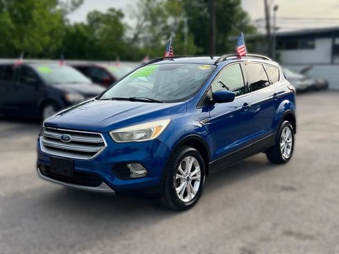 Used 2018 Ford Escape SE AWD/4WD image 1