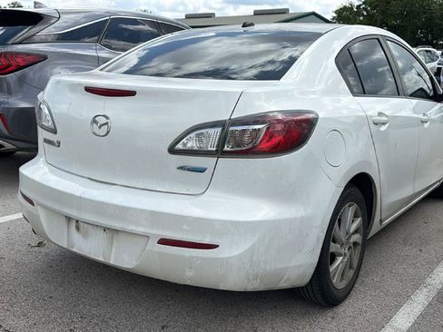Used 2012 MAZDA MAZDA3 i Grand Touring w/ Tech Pkg FWD image 4