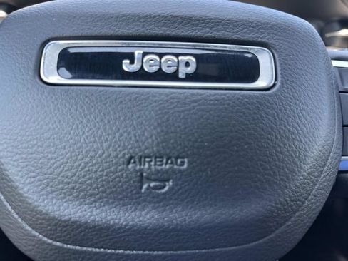 Used 2024 Jeep Compass Latitude AWD/4WD image 34