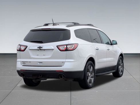Used 2017 Chevrolet Traverse LT AWD/4WD image 6