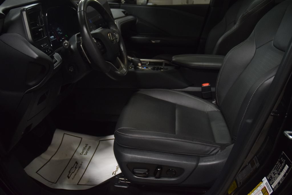 Used 2025 Lexus TX 350 AWD w/ Technology Package image 40