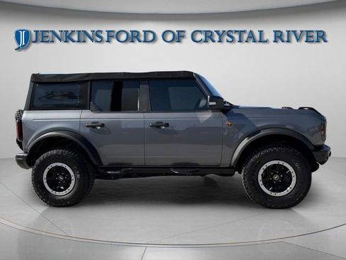 Used 2021 Ford Bronco Badlands AWD/4WD image 6