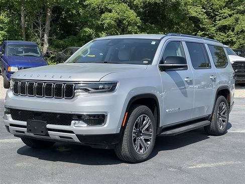 Used 2024 Jeep Wagoneer Series II AWD/4WD image 1