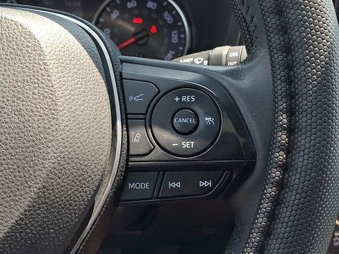 Used 2019 Toyota RAV4 XLE Premium w/ Cold Weather Package AWD/4WD image 22